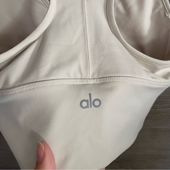Alo Wild Thing Bra - Picture 3 of 6